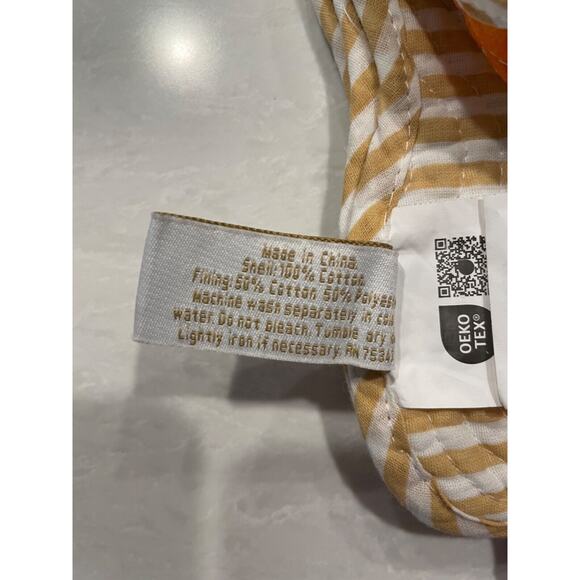 Lillian Autumn Set of 4 Reversible Quilted Placemats FALL FLORALS - Picture 3 of 4